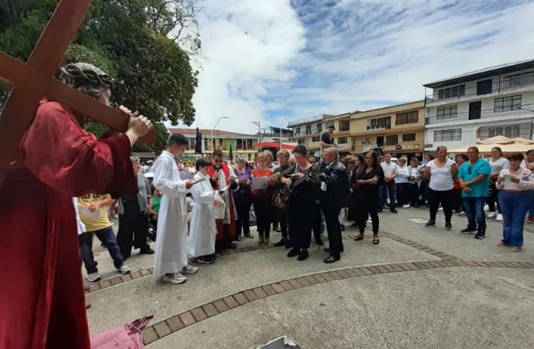 Masiva participación en la Semana Santa