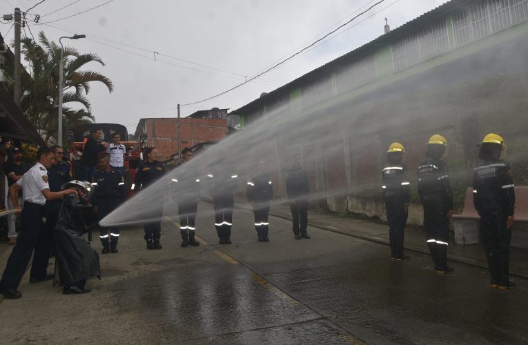 Bomberos La Merced 48 años sirviendo a la comunidad